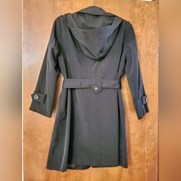 fantastic London Fog trench coat! Black, size M - Picture 3 of 4